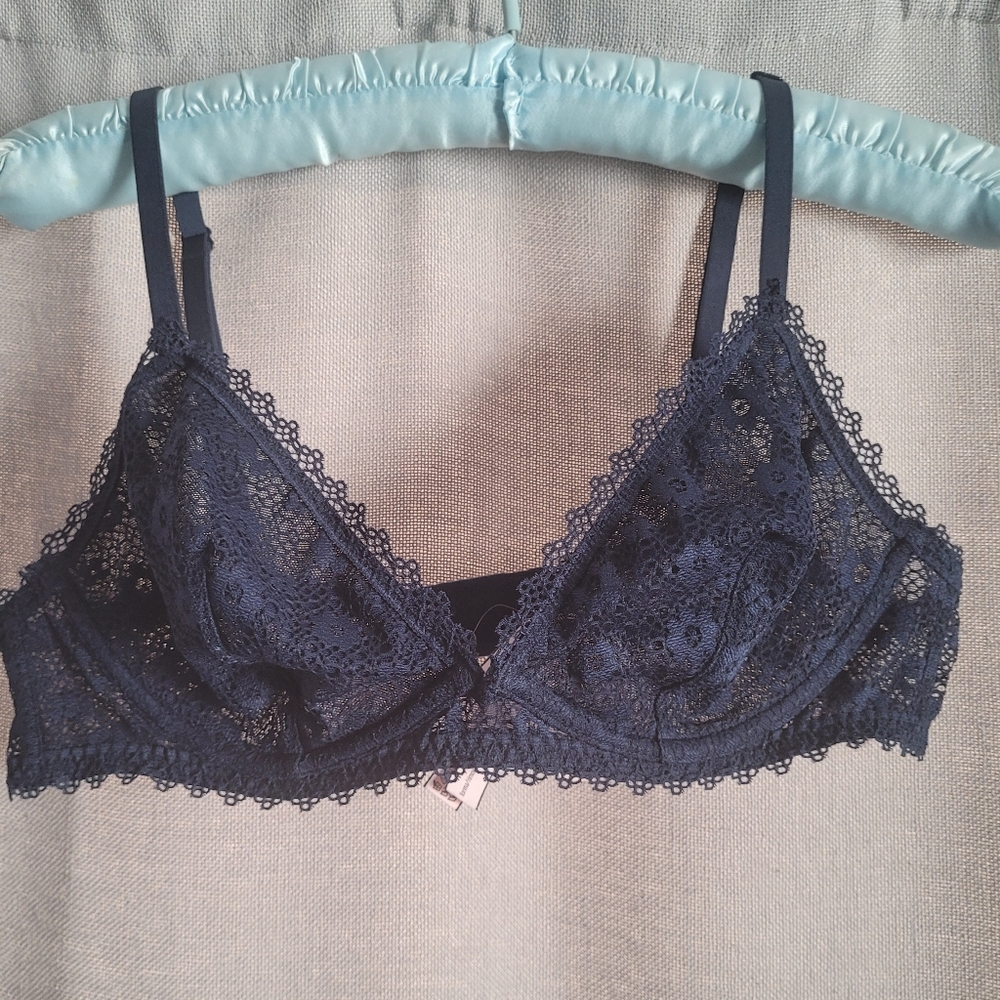 Navy blue lace bra